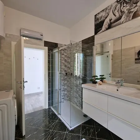 Apartment Mae Centre *